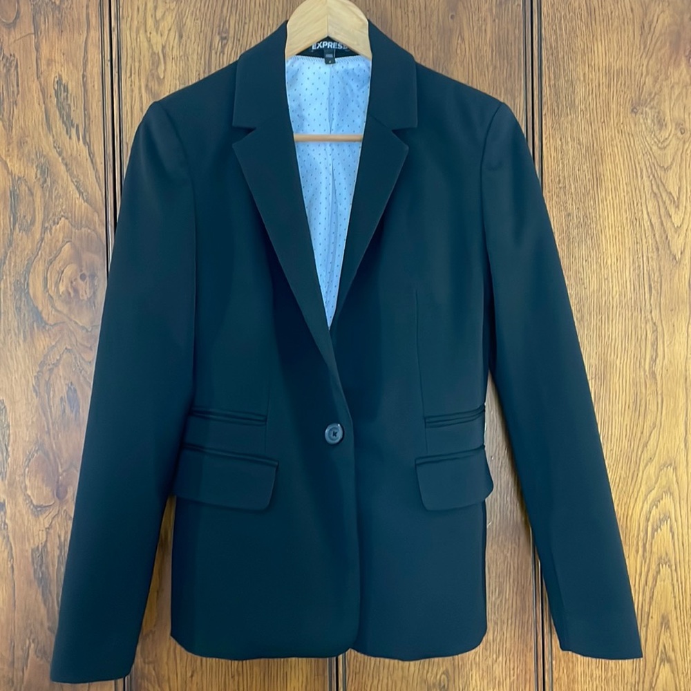 Express Women’s one button black blazer size 8